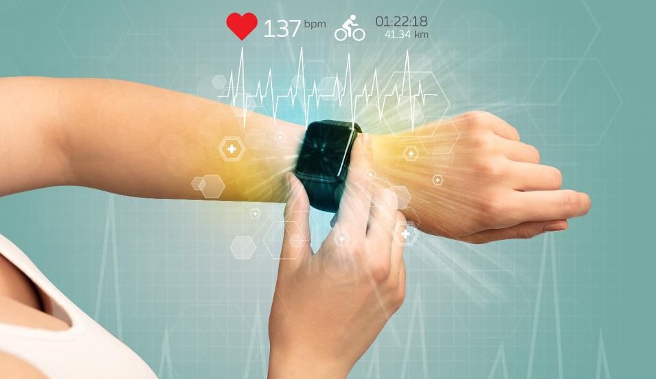 Smartwatches And Fitness Trackers Contribute To Personal Health